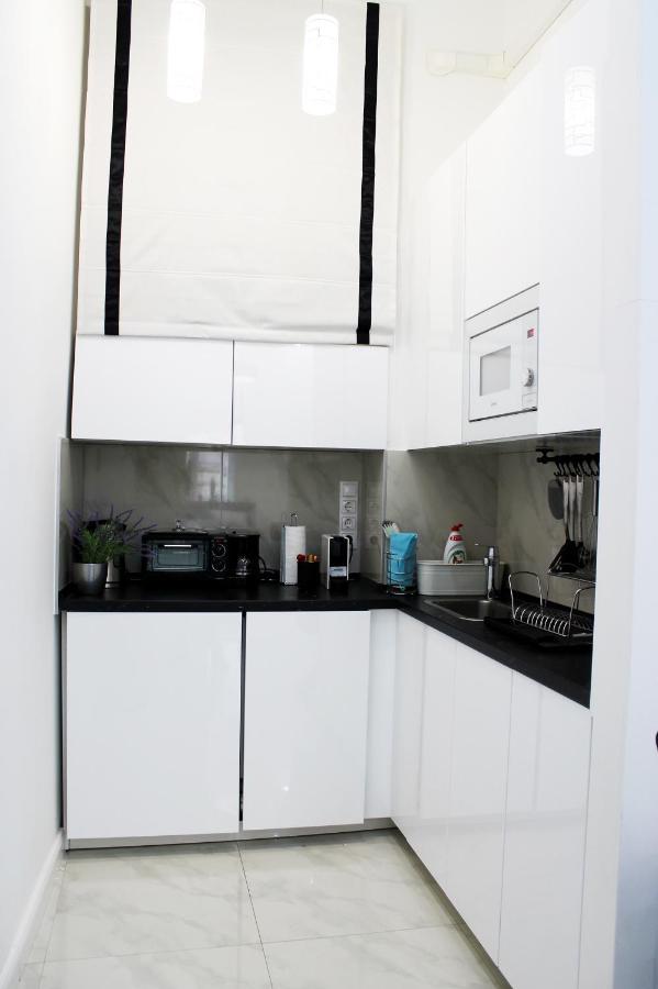 The Wonder Deer Apartment Next To The Opera Self Check-In Budapeste Exterior foto