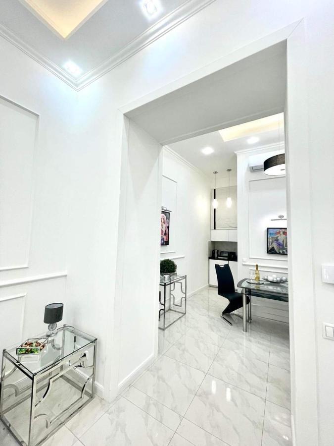 The Wonder Deer Apartment Next To The Opera Self Check-In Budapeste Exterior foto